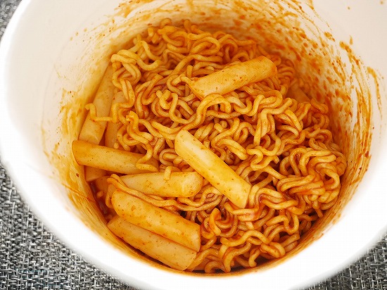 オットギ 熱トッポッキミョンコプ トッポギラーメン カップ麺の口コミ