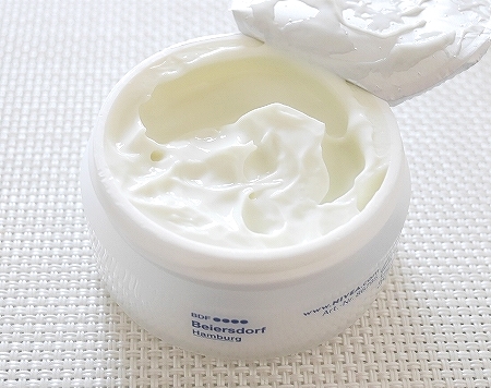 ニベア Q10プラス アンチリンクルデイクリーム SPF15 NIVEA Q10plus ANTI-WRINKLEの口コミ