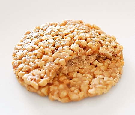 VISSOT ピーナッツクランブル Peanut Crumbles 290gの口コミ