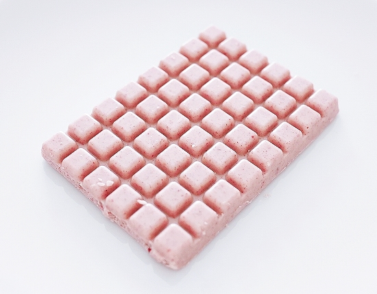 ブシュロンチョコレート　ベビー　ピンク　ラズベリー入りホワイトチョコレート　板チョコ　BUCHERON　BABY　50gの口コミ