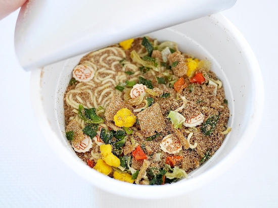 NISSIN　出前一丁　カップ麺　麻油味　ごま油味　日清食品の口コミ