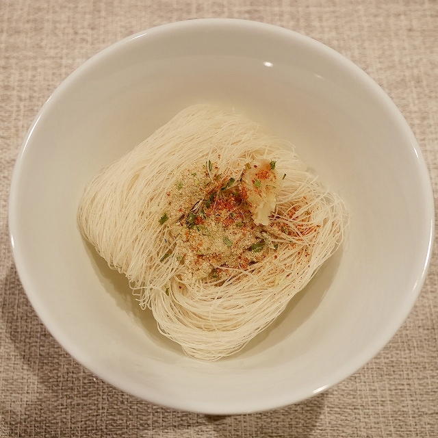 ママー　インスタントセンミーナムサイ　米粉細麺　ビーフン　クリアスープ　MAMA Rice Vermicelliの口コミ