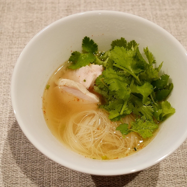 ママー　インスタントセンミーナムサイ　米粉細麺　ビーフン　クリアスープ　MAMA Rice Vermicelliの口コミ