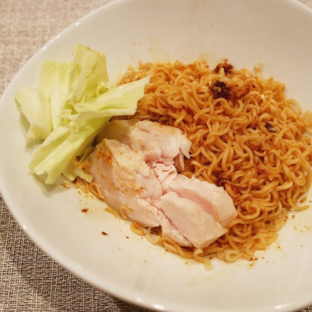 ワイワイ　インスタント焼きそば　パッチャーあさり味　Wai Wai Pad Char Baby Clamの口コミ