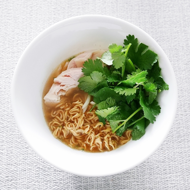 ワイワイ　インスタントラーメン　インスタント麺　オリエンタルスタイル　Wai Wai Oriental Styleの口コミ