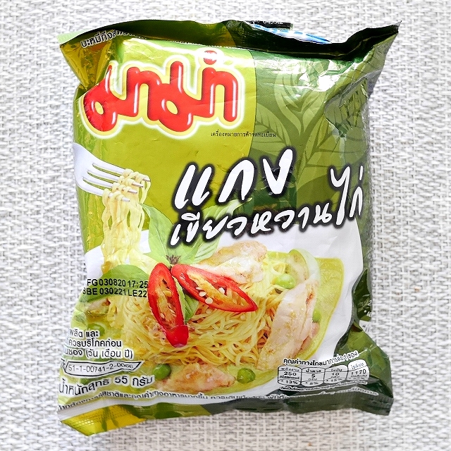 MAMA CHICKEN GREEN CURRY　ママー　インスタントラーメン　チキングリーンカレー味の口コミ
