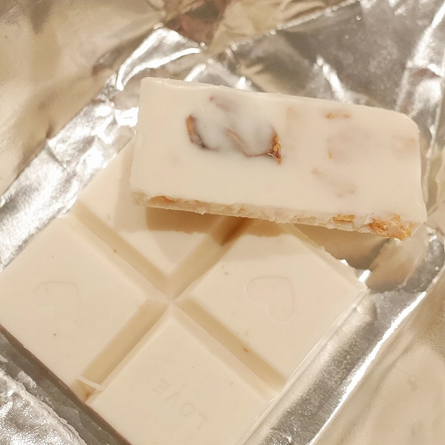 パナオーガニック　マカダミア　ホワイトチョコレート　PANA ORGANIC Macadamiaの口コミ