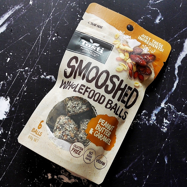 Tasti SMOOSHED WHOLEFOOD BALLS　ホールフードボール　ピーナッツバター＆キャラメルの口コミ