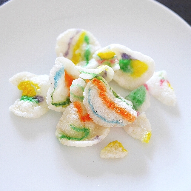 LUIKAANAA THUNIYA　えびせん風スナック菓子の口コミ