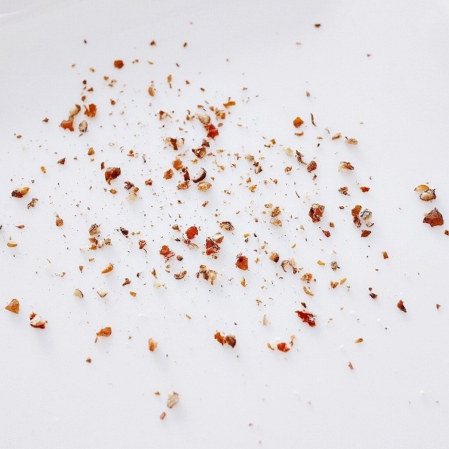 カンポットペッパー 赤胡椒 レッドペッパーホール NGOV HENG KAMPOT PEPPER 100gの口コミ