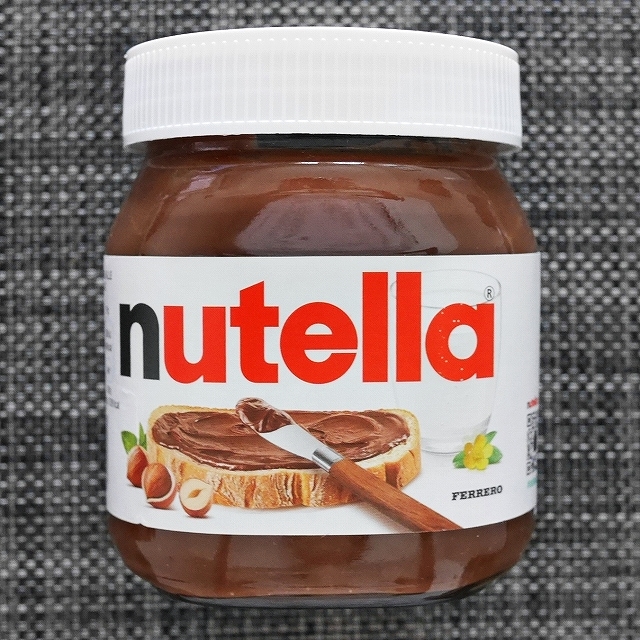 イタリア産　フェレロ　ヌテラ　Ferrero Nutella Hazelnut Spread 350gの口コミ