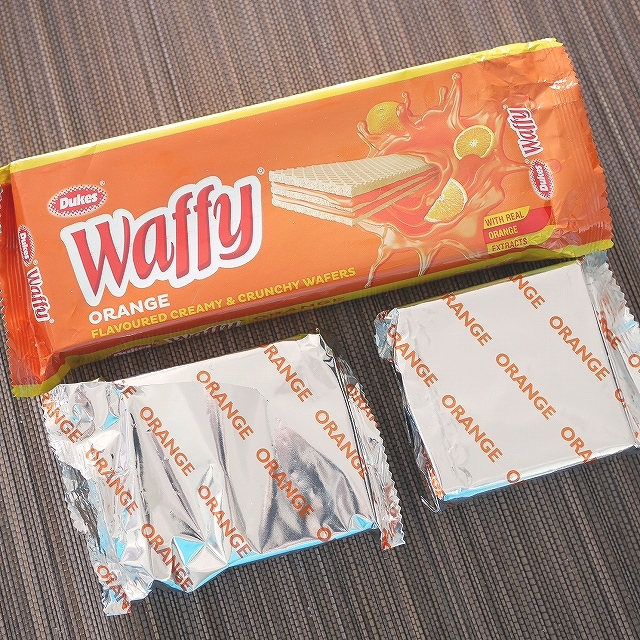 Dukes Waffy ORANGE　デュークス　ワッフィー　ウエハース　オレンジ　75gの口コミ