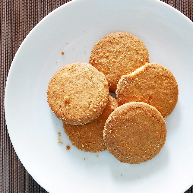 TRDP MARIO Coconut Crunchy BISCUITS　マリオ　ココナッツクランチービスケット　82gの口コミ