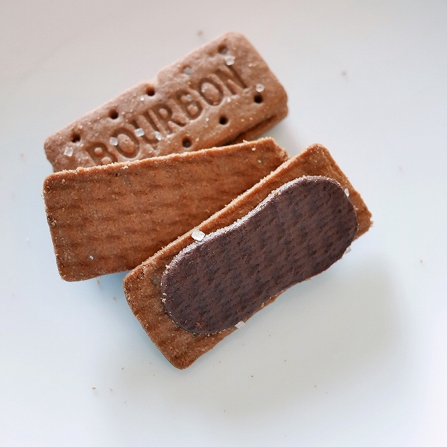 PARLE Fab! BOURBON　パール　ファブ！　ブルボン　チョコクッキーの口コミ
