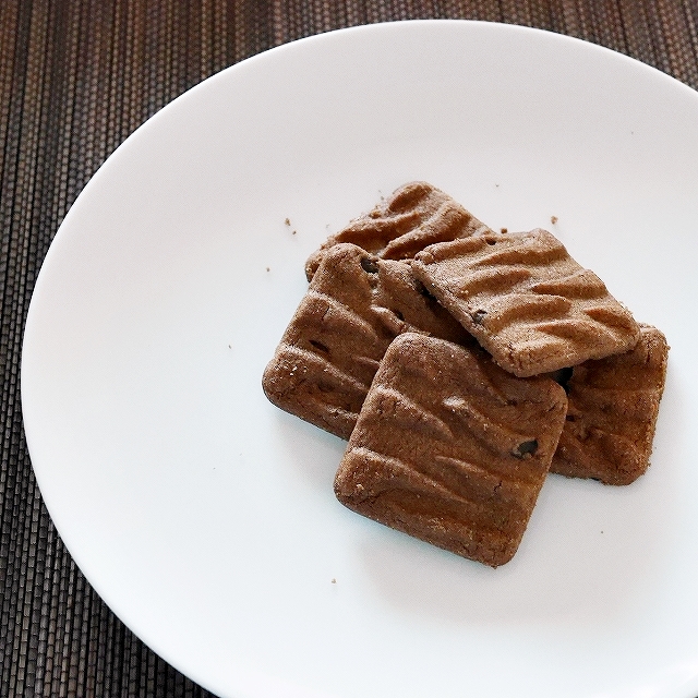 BRITANNIA TIGER KRUNCH chocochips　ブリタニア　タイガークランチチョコチップビスケットの口コミ
