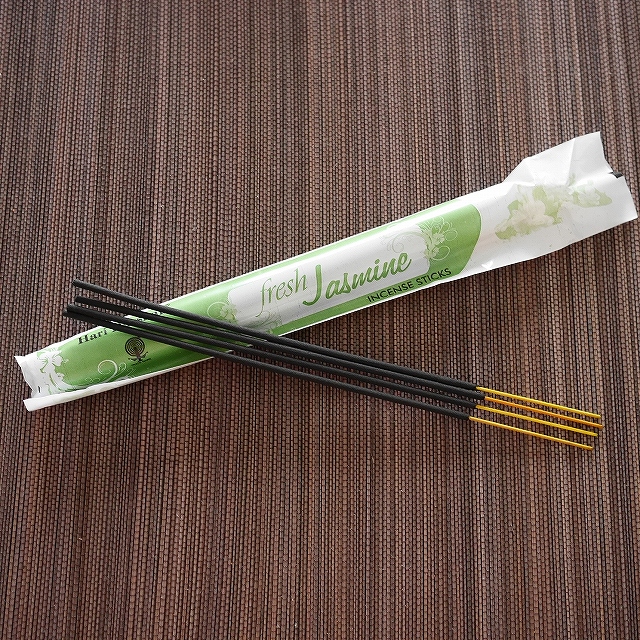 Hari Darshan Jasmine Incense Sticks　ハリダルシャン　ジャスミン　お香の口コミ
