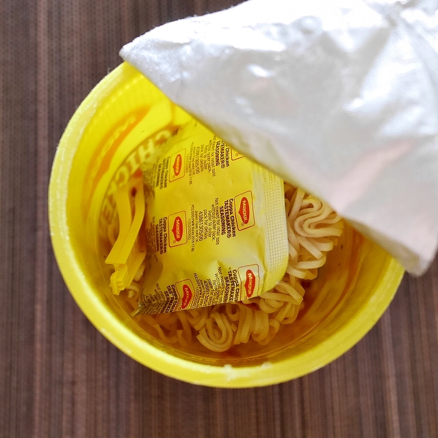 Maggi CHICKEN CUPPA noodles　マギー　チキンカッパヌードルの口コミ