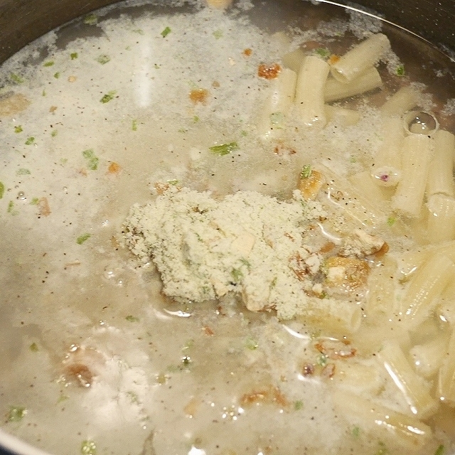 Maggi PAZZTA MUSHROOM PENNE　マギー　パスタ　マッシュルームペンネの口コミ
