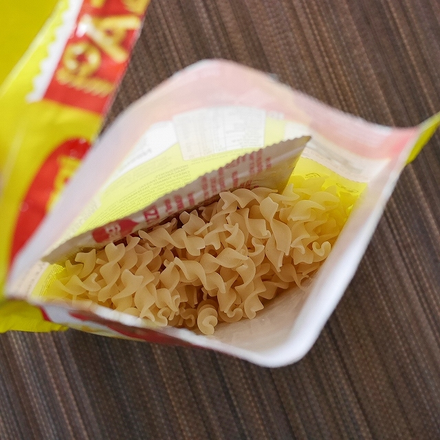 Maggi PAZZTA CHEESY TOMATO TWIST　マギー　パスタ　チージートマトツイストの口コミ