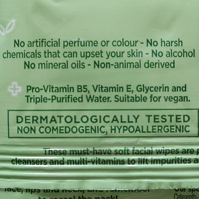 シンプル　クレンジングフェイシャルワイプ　敏感肌用　Simple cleansing facial wipesの口コミ