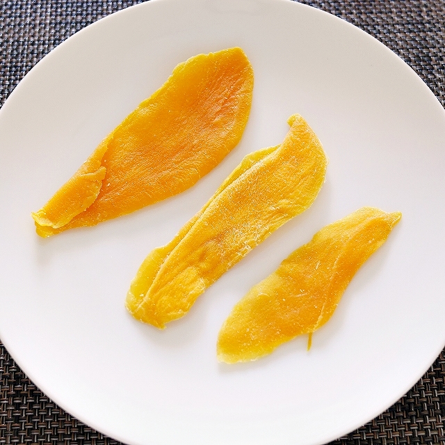 R&M Dried Mangoes 50g ドライマンゴーの口コミ