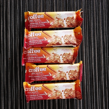 croffee Aveia Amêndoa & Canela　シリアルバー　オーツ麦＆アーモンド＆シナモン味の口コミ
