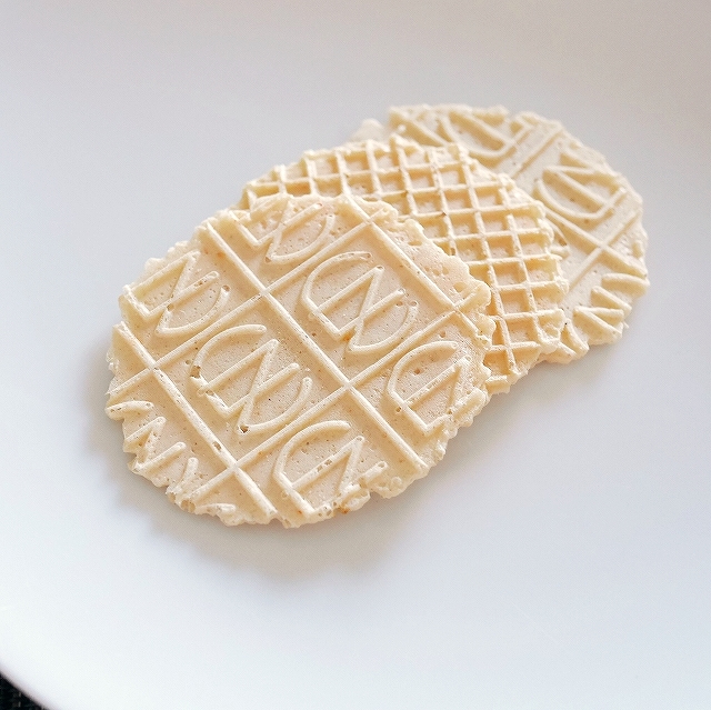 Cem Porcento QUEIJO & CEBOLA CRISPS　チーズ＆オニオンクリスプ　クラッカーの口コミ