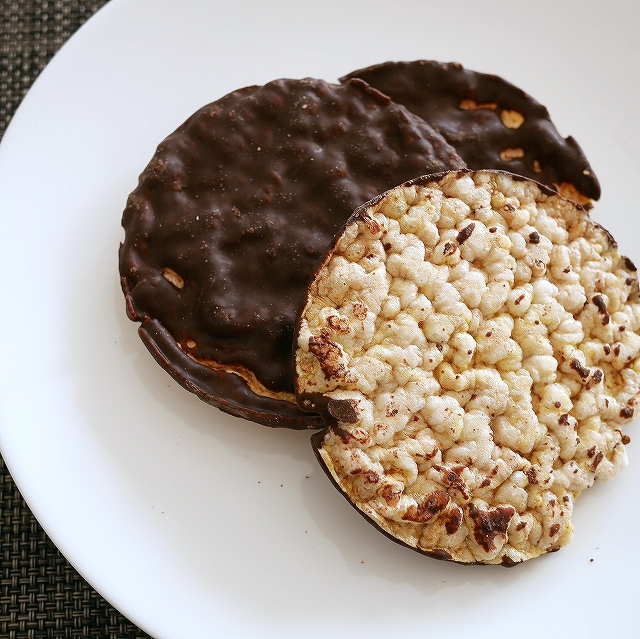 Ametller Origen COQUETES DE BLAT DE MORO　ダークチョコレートコーンビスケットの口コミ