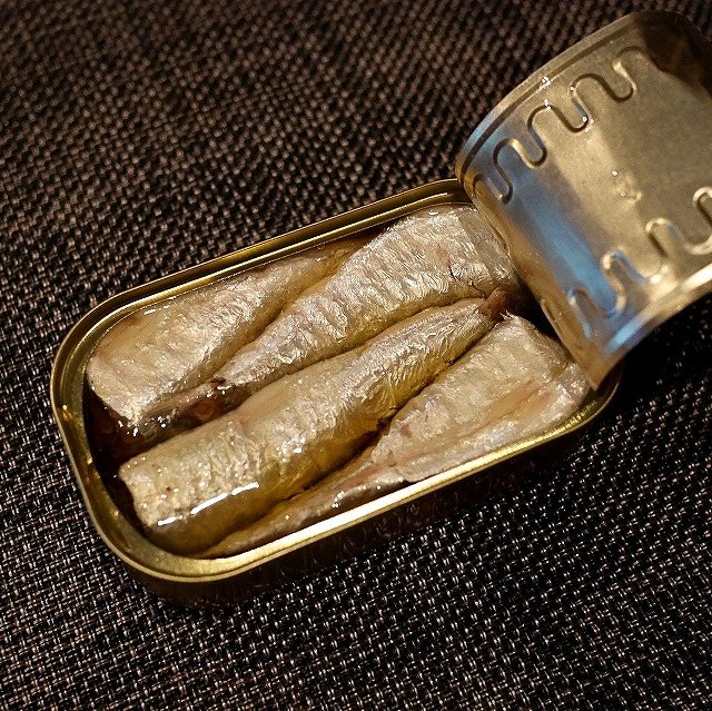 エル・コルテ・イングレスセレクション　いわしのオイル漬け缶詰　El Corte Inglés Sardinasの口コミ