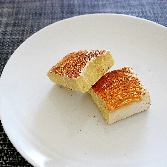 マルコナ　トゥロン　クレマカタラーナ味ヌガー　Mauri MARCONA Torró de crema catalanaの口コミ