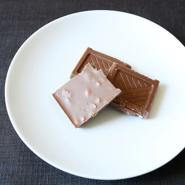 Bisco Family Lait noisettes　ビスコショック　ヘーゼルナッツミルクチョコレートの口コミ