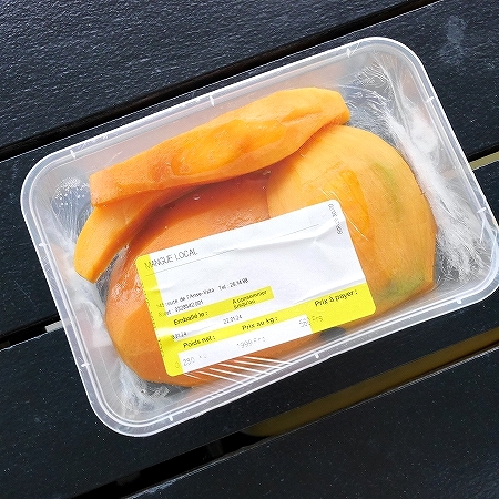 スーパーオセアニアのローカルマンゴー（カットマンゴー）　Océania MANGUE LOCALの口コミ