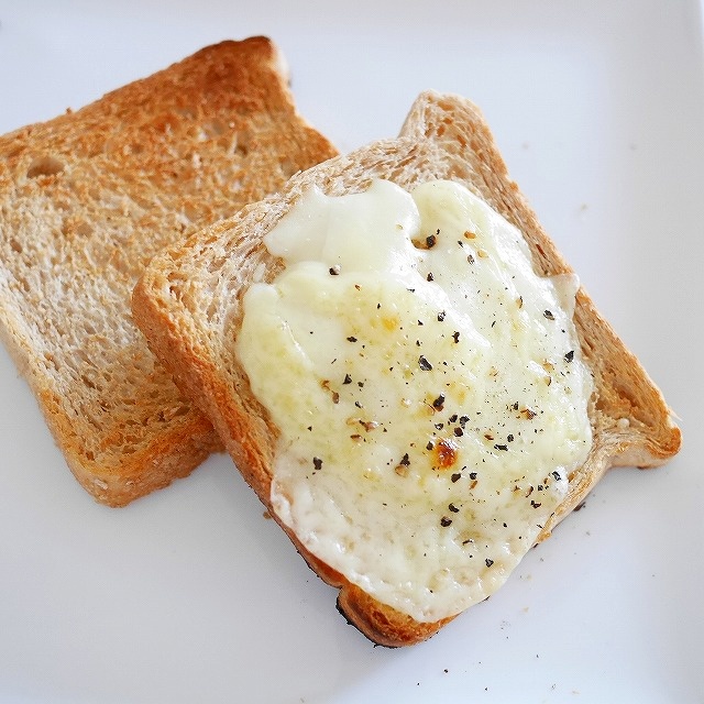ホットブレッドキッチン　全粒粉ミニ食パン　Hot Bread Kitchen Wholemeal Mini Sliceの口コミ