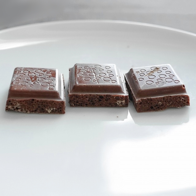 ラハット　アルマトイ　エアインチョコ　多孔質スペシャルチョコレート　80g　РАХАТ ALMATYの口コミ