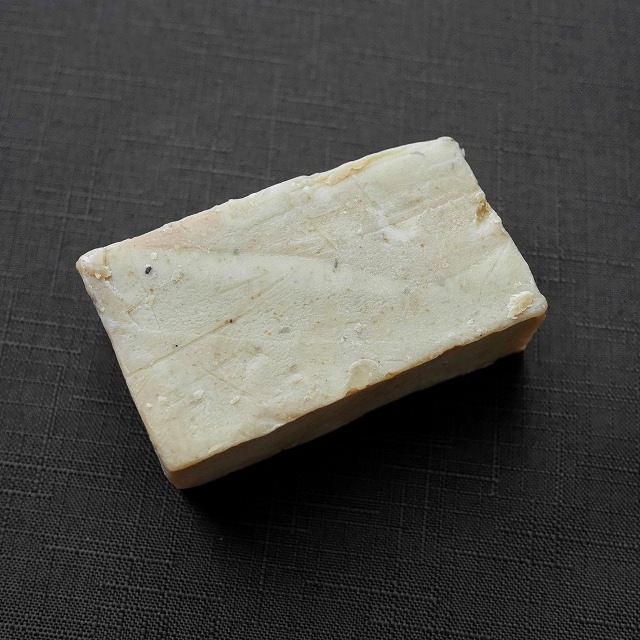 Tagimoucia Fresh NEEM SOAP　タンギモウジアフレッシュ　ニームソープ　ニーム石鹸の口コミ