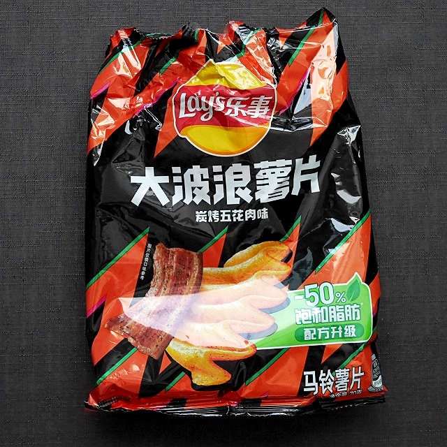 レイズ　ポテトチップス　Lay's乐事　大波浪薯片　 碳烤五花肉味　炭火焼き豚バラ肉味　70gの口コミ