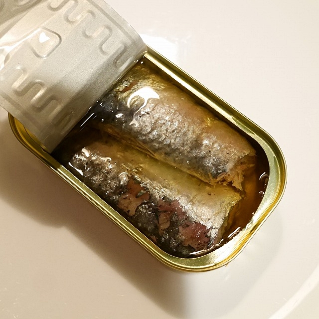 idnafood MARSA Sardines　植物オイル漬けイワシ缶　オイルサーディンの口コミ