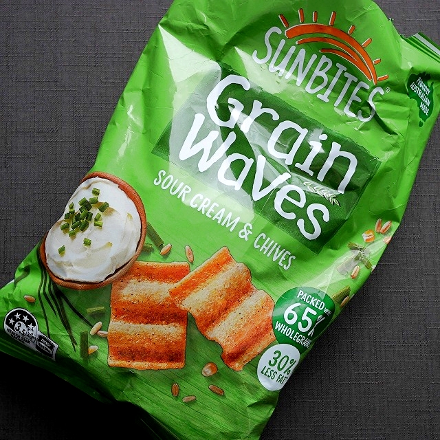 サンバイツ　グレインウェーブス　サワークリーム＆チャイブ　SUNBITES Grain Waves SOUR CREAMの口コミ