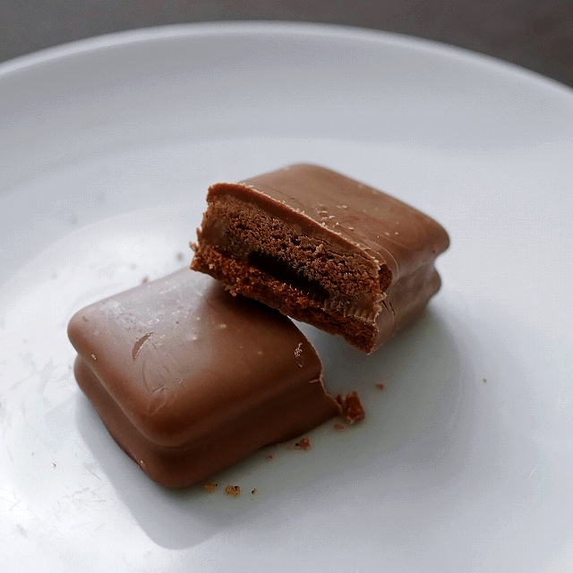 アーノッツ　ティムタム　デラックス　デカダントトリプルチョコ　ARNOTT'S Tim Tamの口コミ