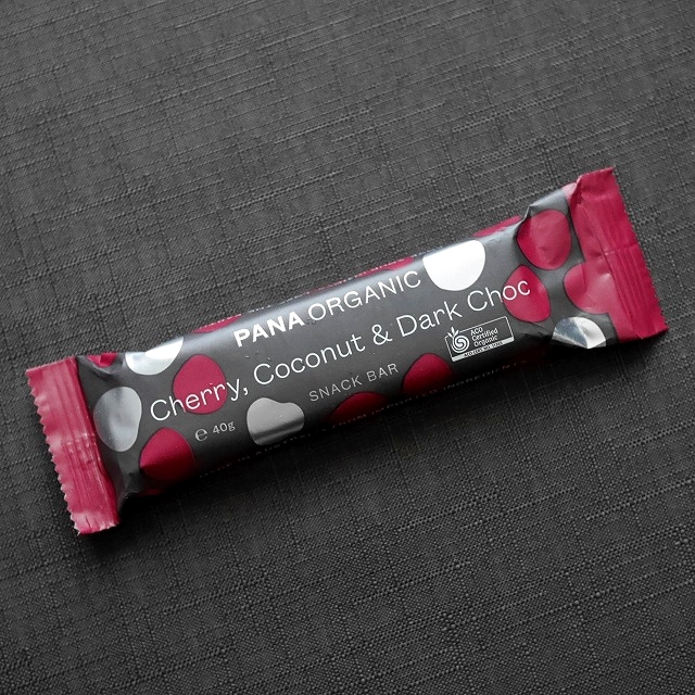 パナオーガニック　チェリー　ココナッツ＆ダークチョコ　スナックバー　PANA ORGANICの口コミ